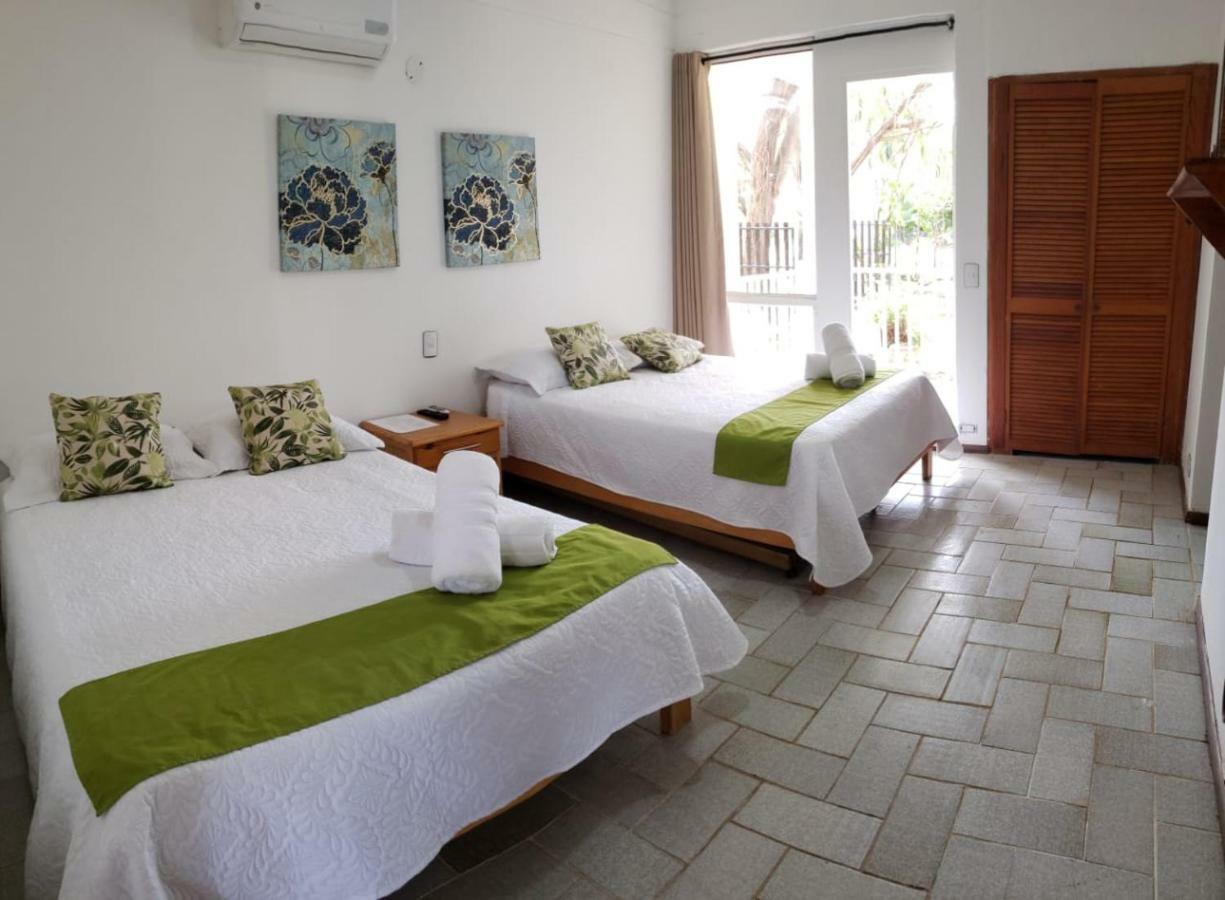 Coral House Pensão